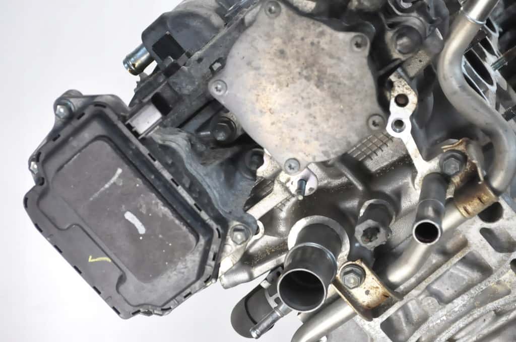 Moteur 1ZR-FAE vue 2