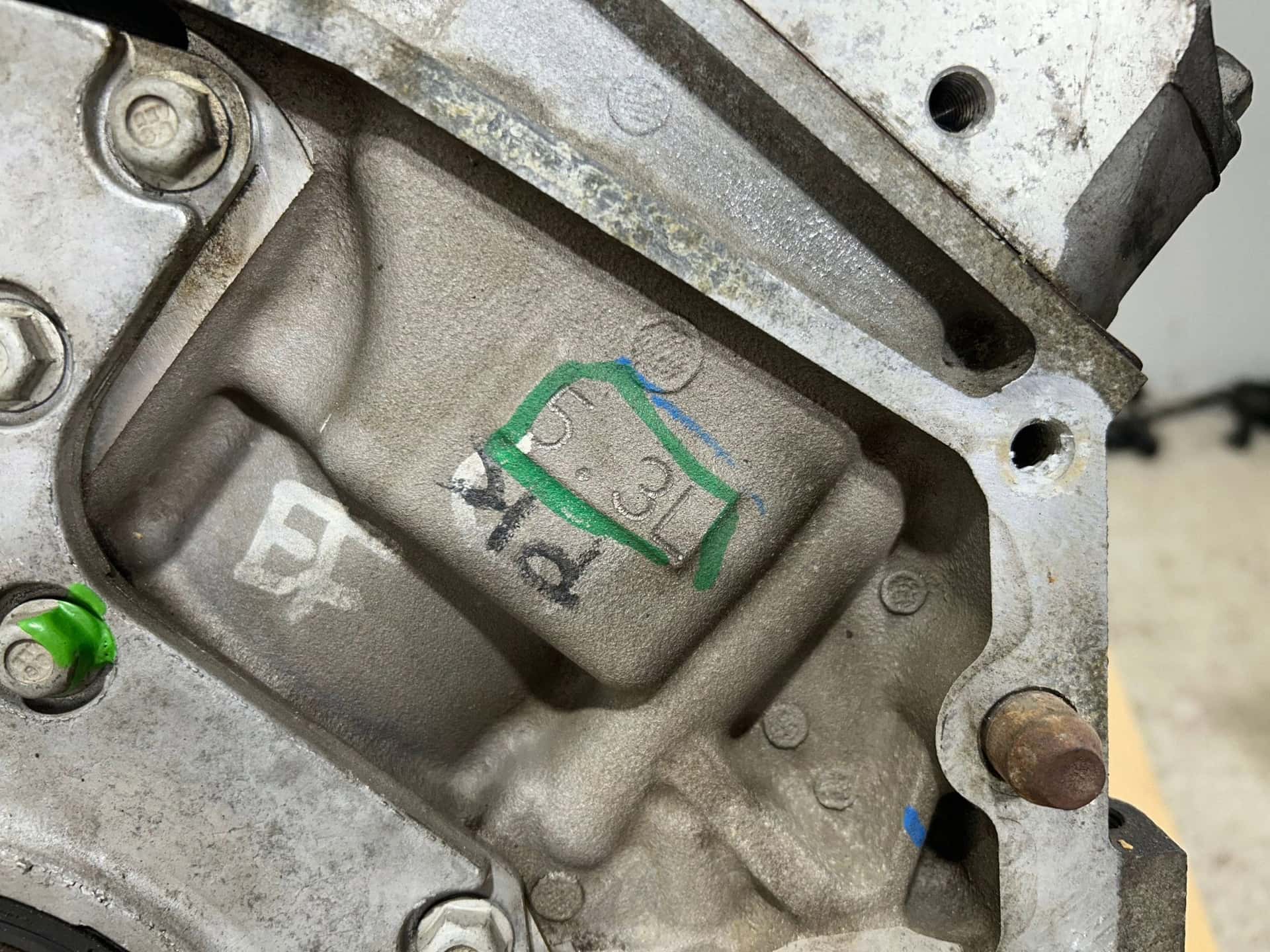 Moteur LC9(325CUV8) vue 16
