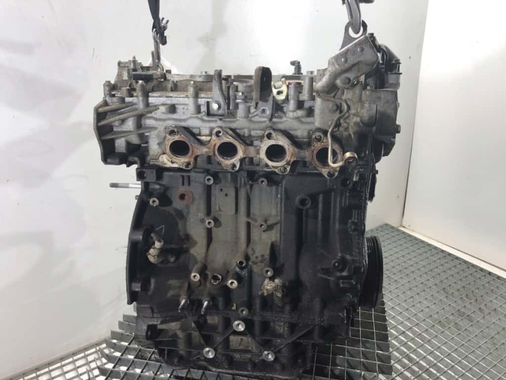 Moteur M9R 802 vue 2