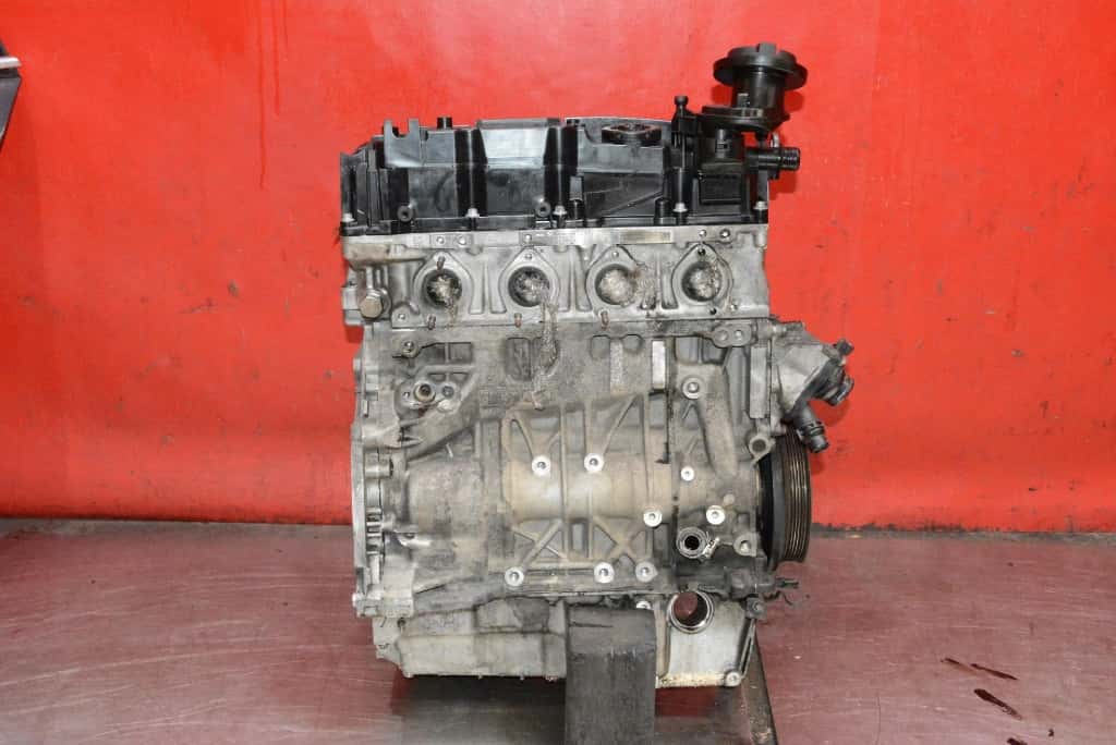 Moteur N47 D20 D vue 6