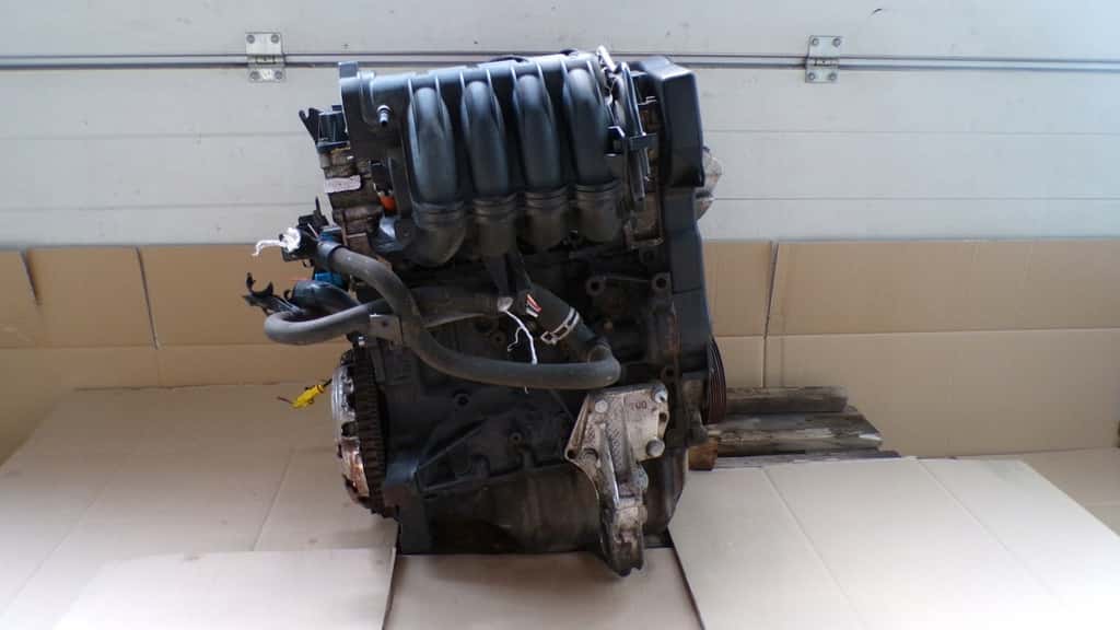 Moteur NFU (TU5JP4) vue 6