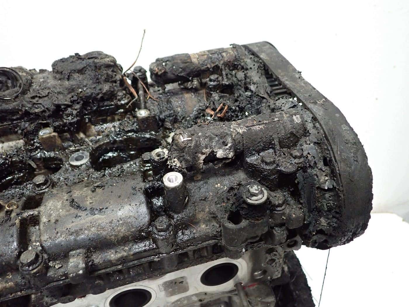 Moteur B 4204 T52 vue 6