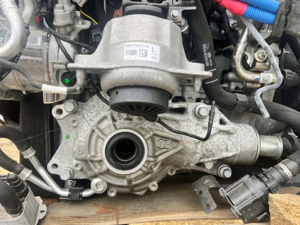 Moteur 204DTY(AJ21D4) vue 5