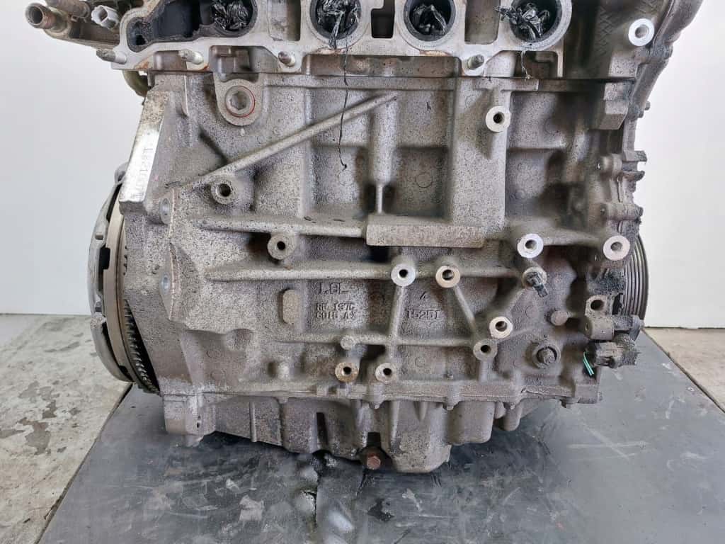 Moteur L813 vue 7