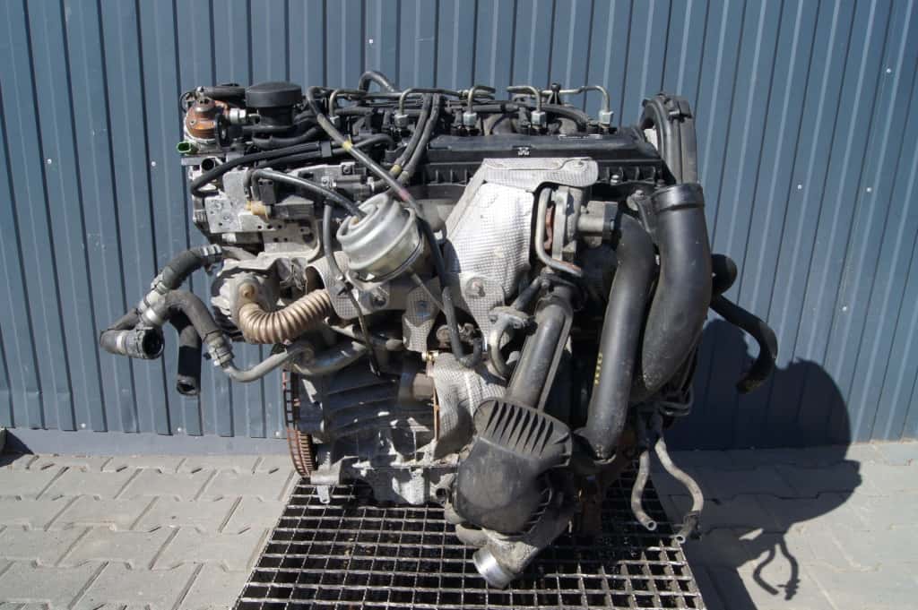 Moteur D 5244 T17 vue 3