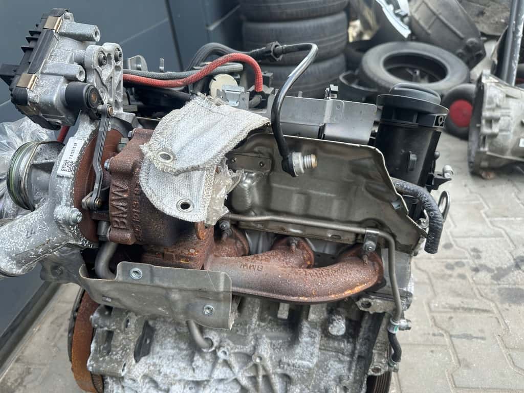 Moteur N47 C16 A vue 8