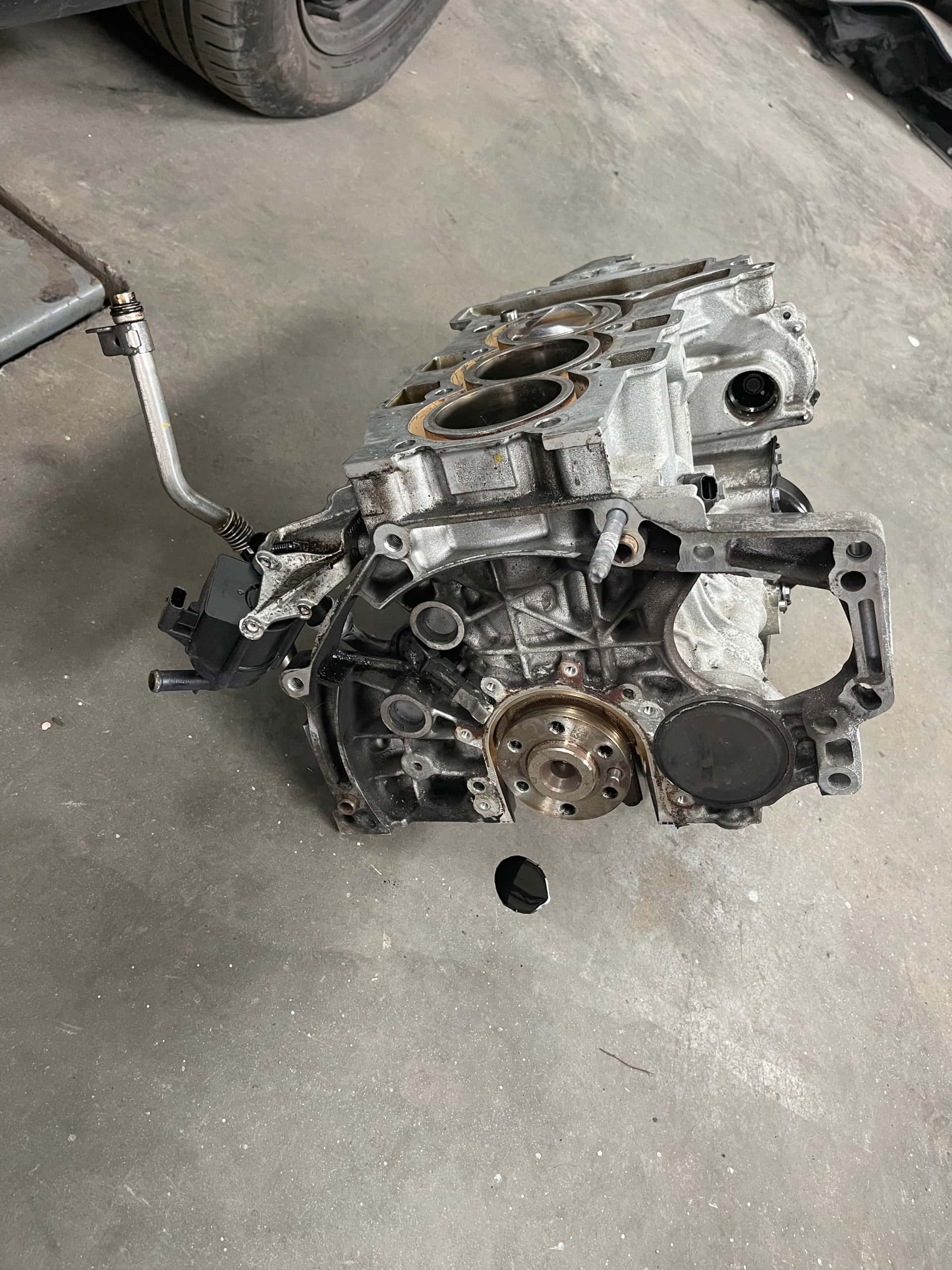 Moteur D 12 XHL (EB2ADT) vue 2
