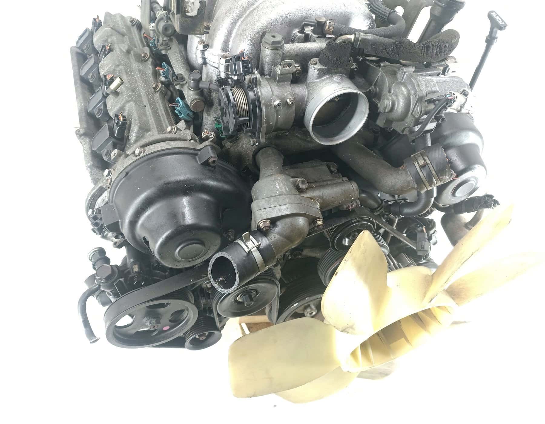 Moteur 2UZ-FE vue 2