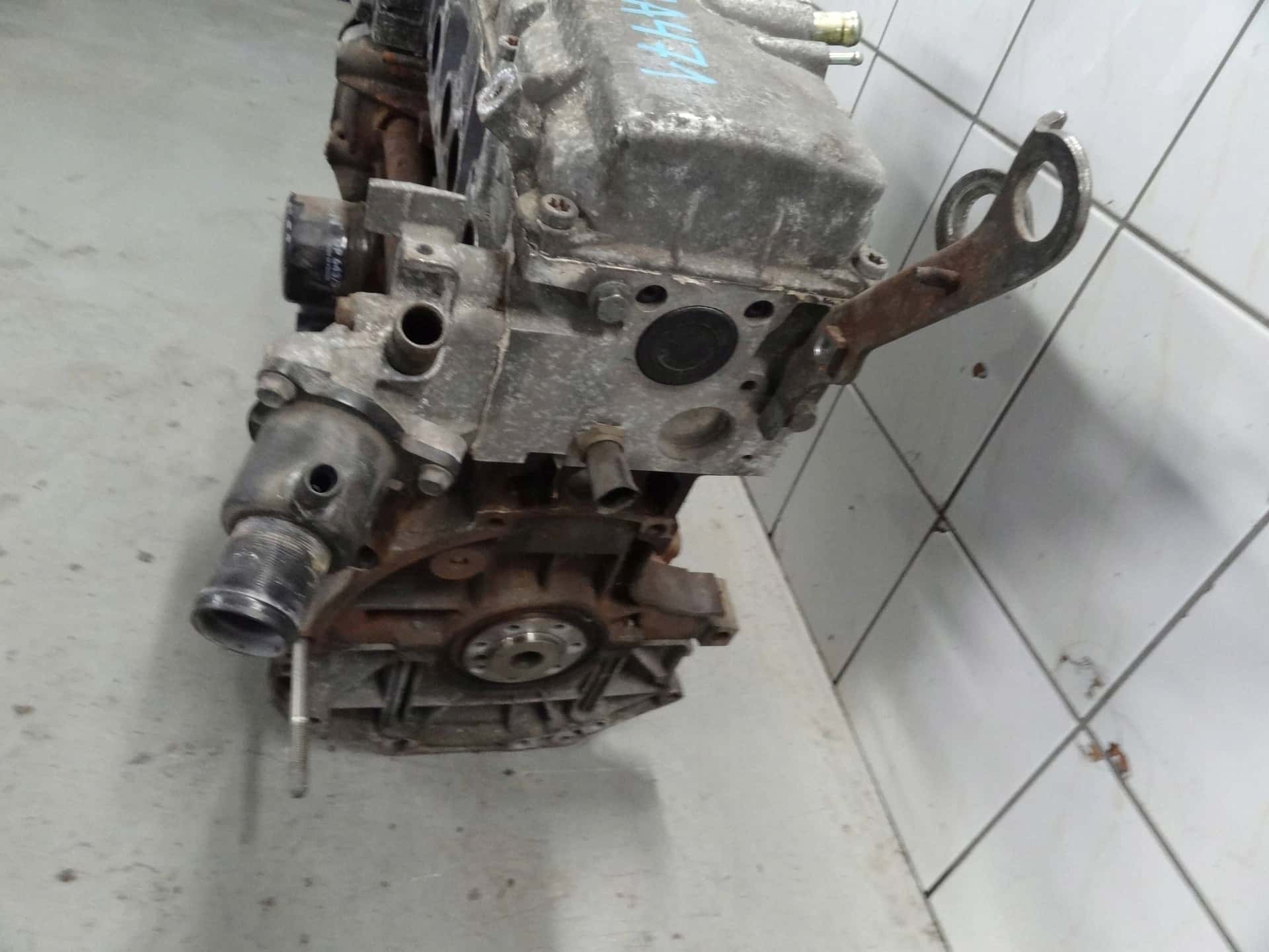 Moteur K7J 700 vue 3