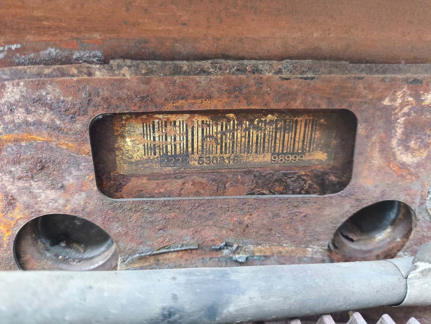 Moteur F1CE0481D (F30DT) vue 6