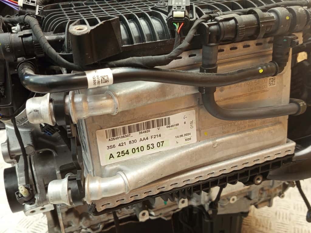 Moteur M 254.920 vue 6