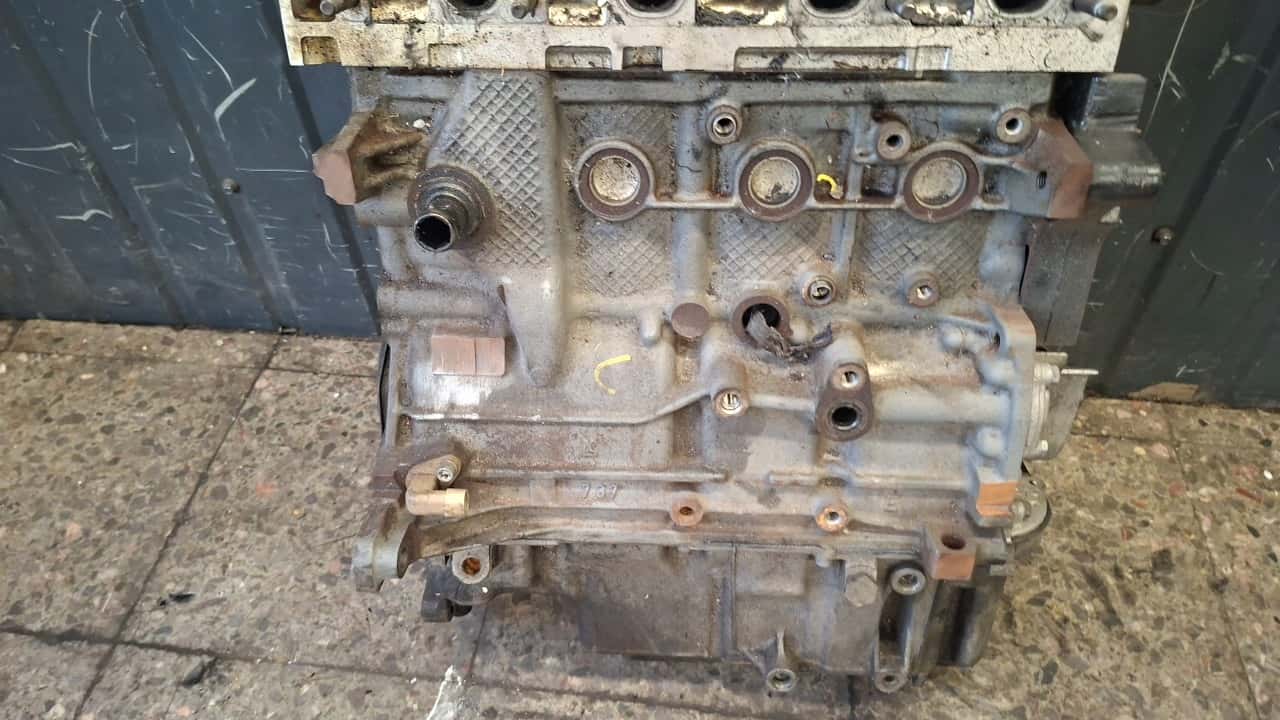 Moteur D19AA vue 2