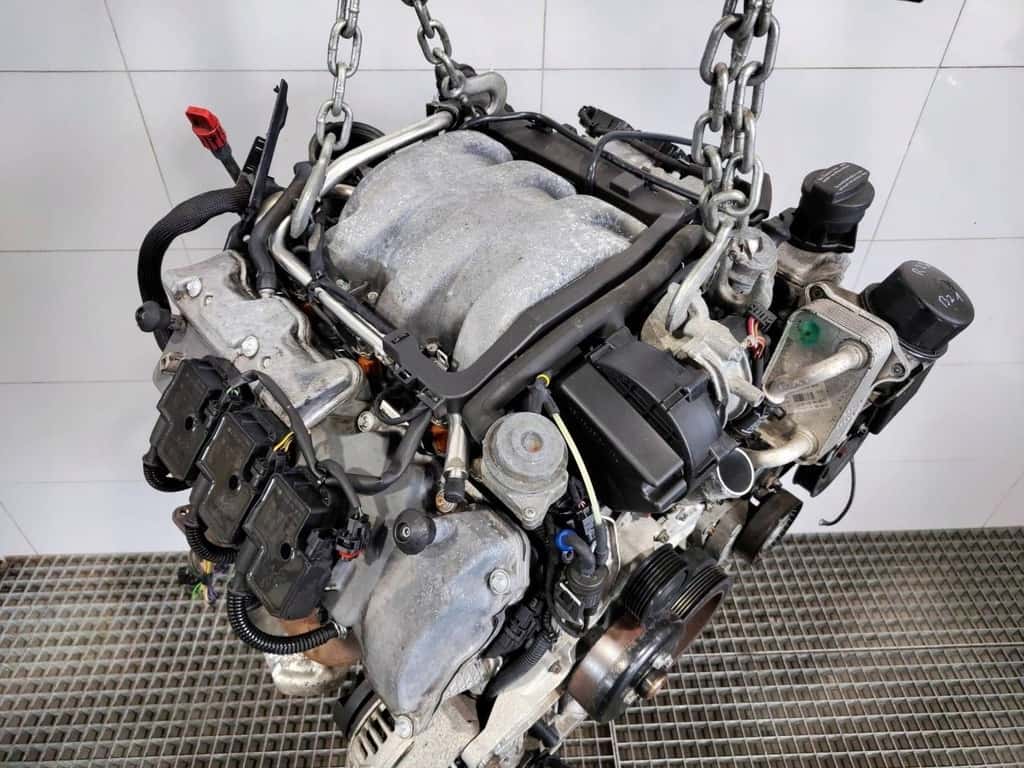 Moteur M 112.973 vue 5