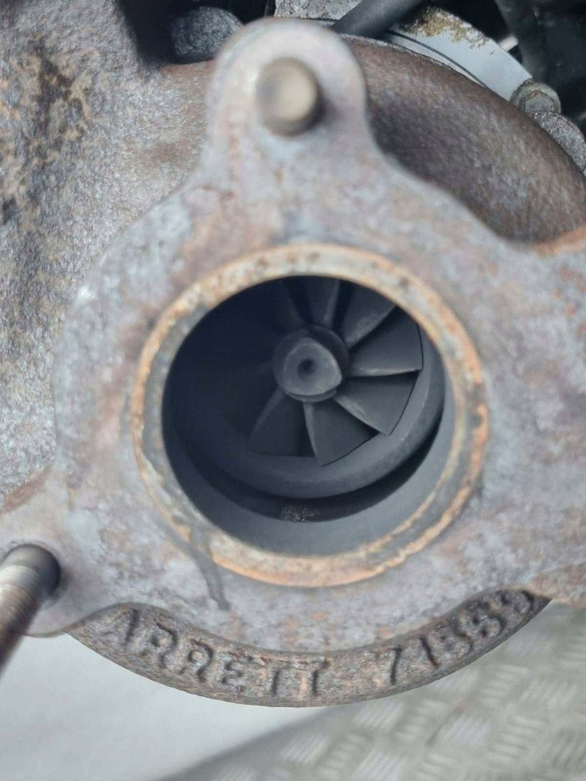 Moteur G9T 743 vue 7