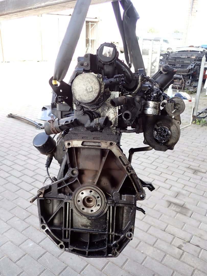 Moteur K9K 766 vue 5