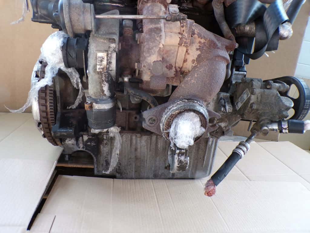 Moteur RHV (DW10TD) vue 8