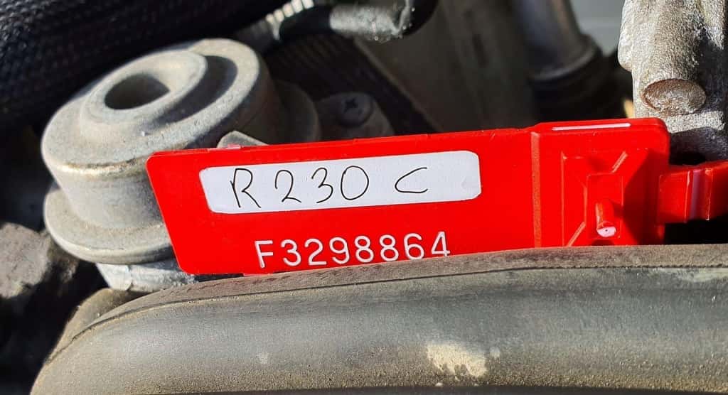 Moteur M 112.973 vue 4