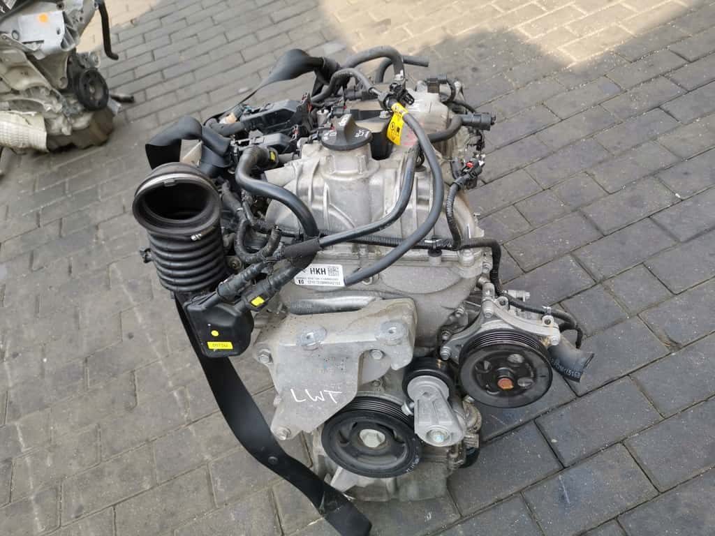 Moteur B 10 XE vue 6