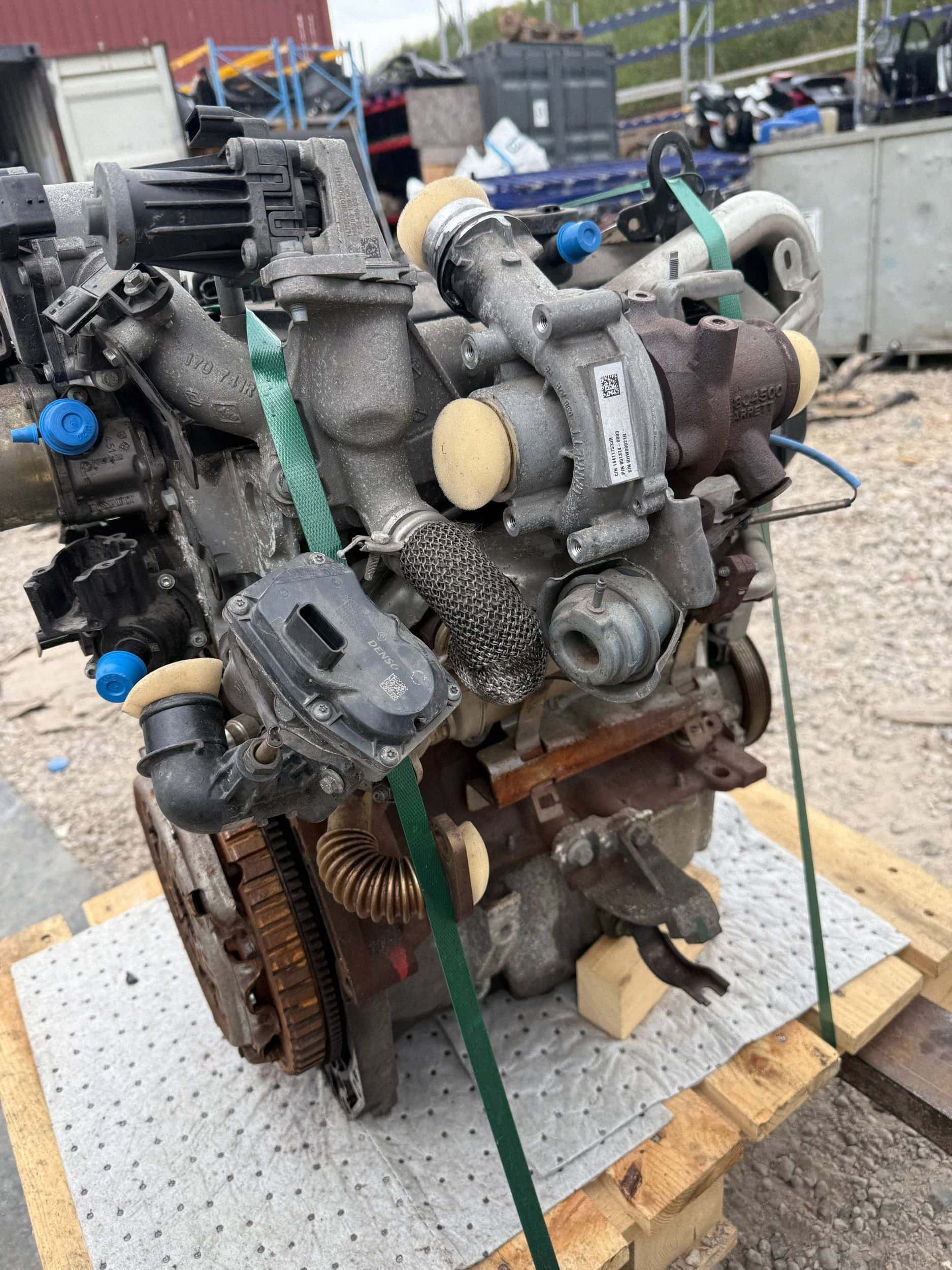 Moteur OM 607.951 (K9K) vue 3