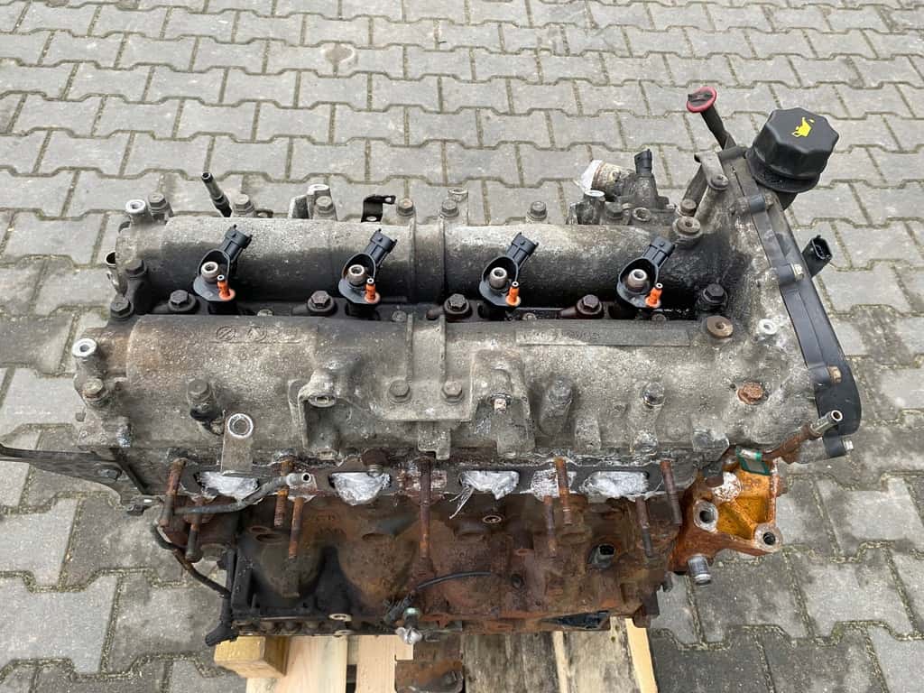 Moteur F1CE3481E vue 2