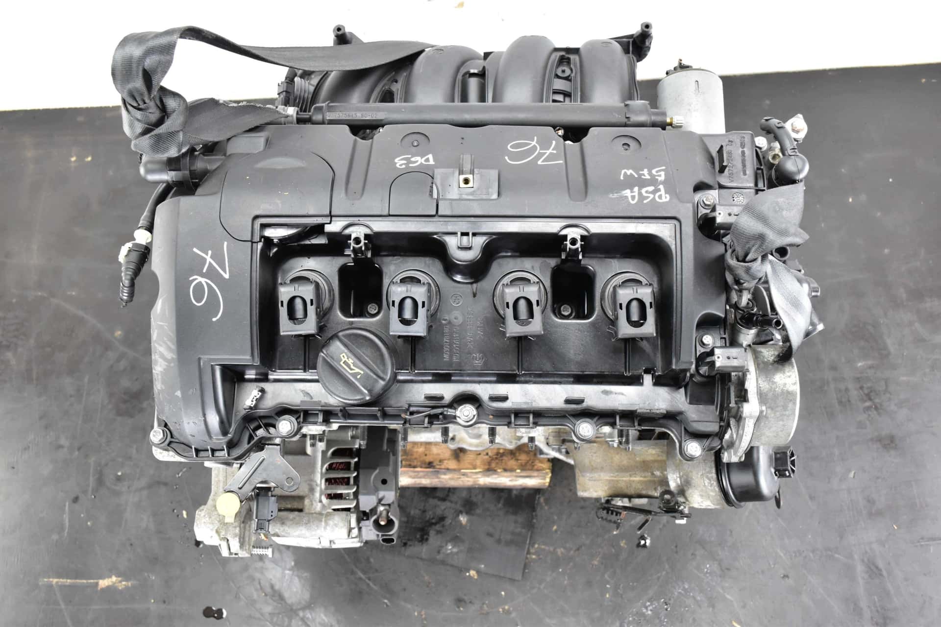 Moteur N12 B16 A vue 2