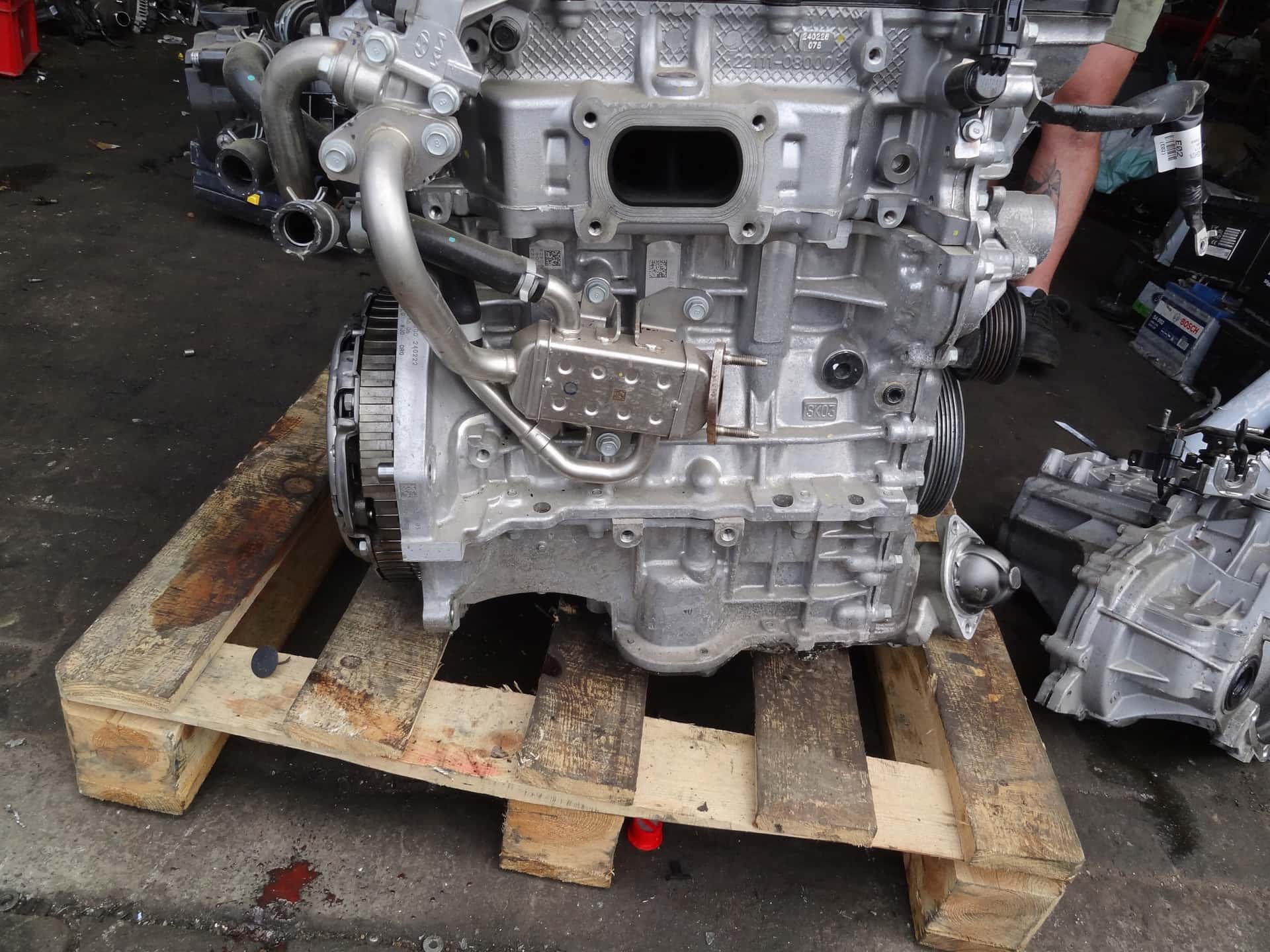Moteur G4LF vue 5