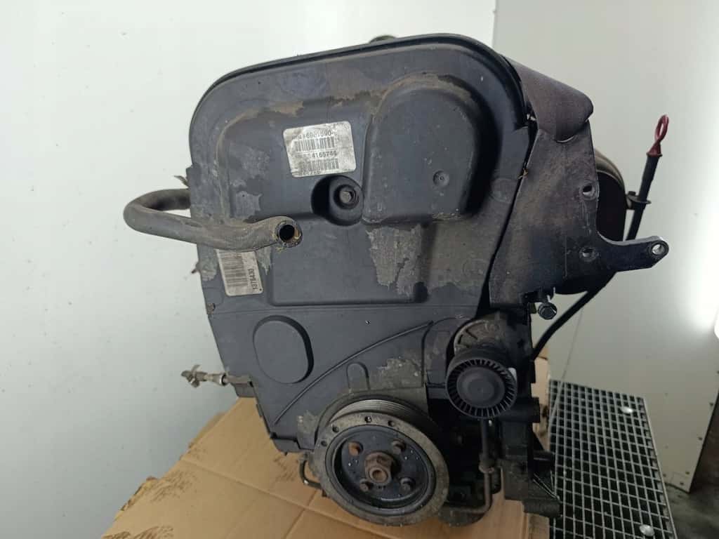 Moteur B 5244 S vue 4