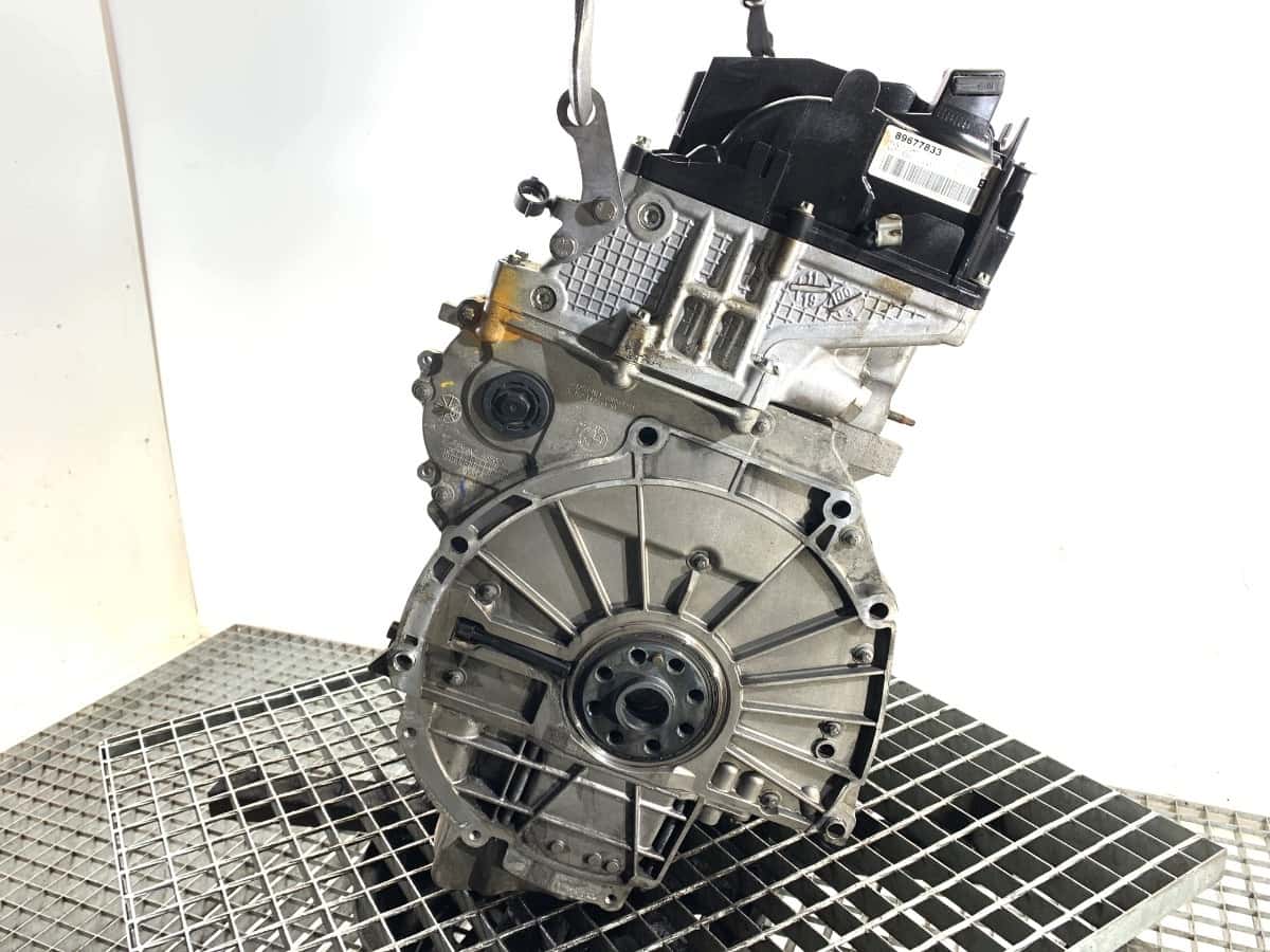 Moteur N47 D20 C vue 2