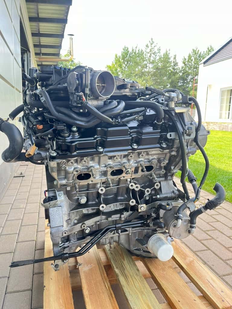 Moteur VQ35 vue 2