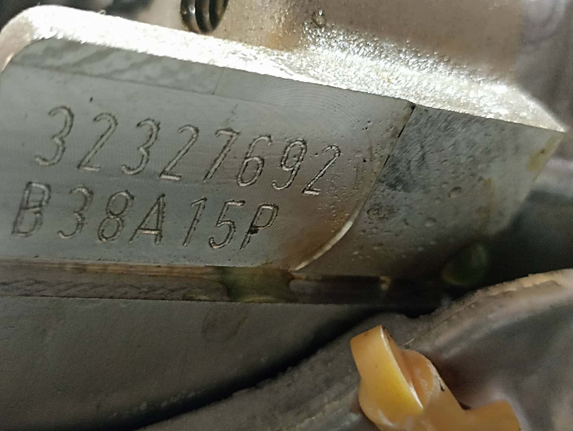 Moteur B38 A15 P vue 8