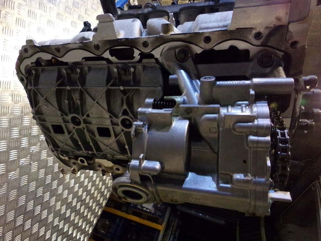 Moteur B48 A20 A vue 8