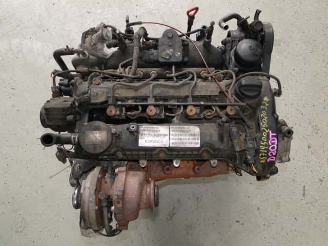 Moteur D20DT vue 5