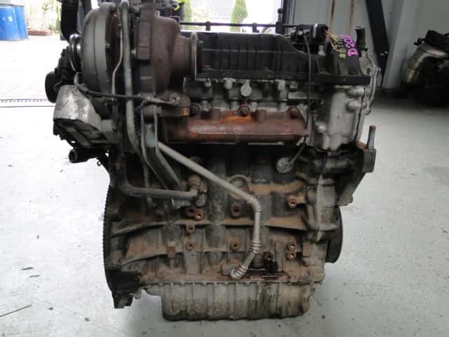 Moteur D20DT vue 3