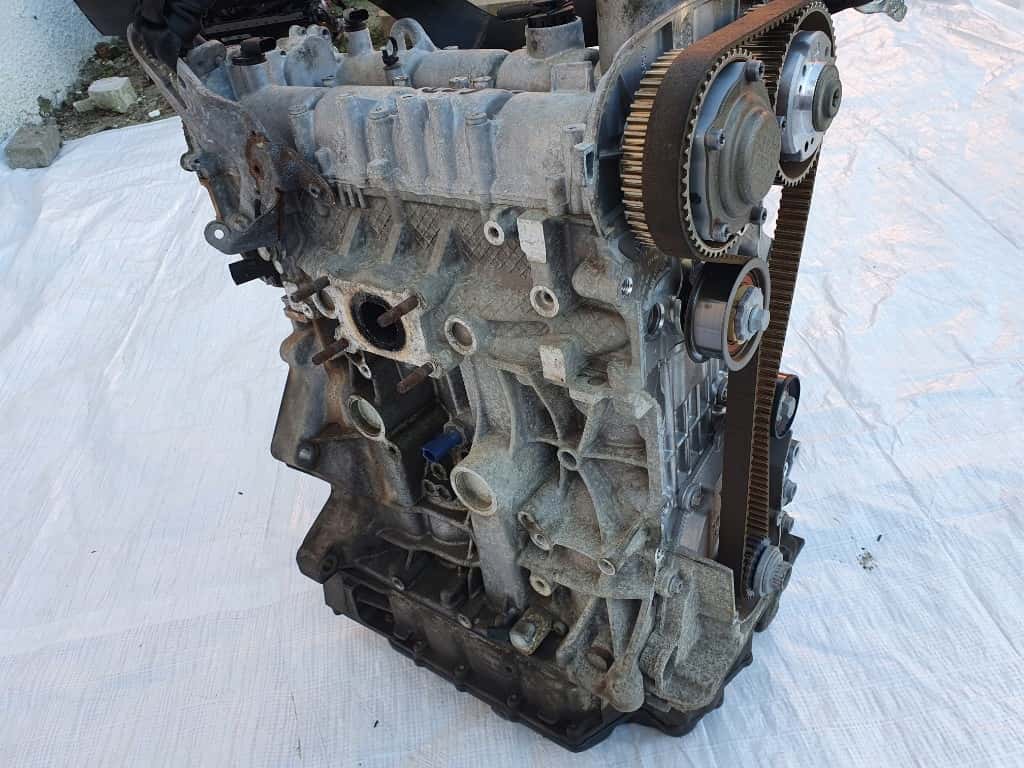 Moteur CZDB vue 7