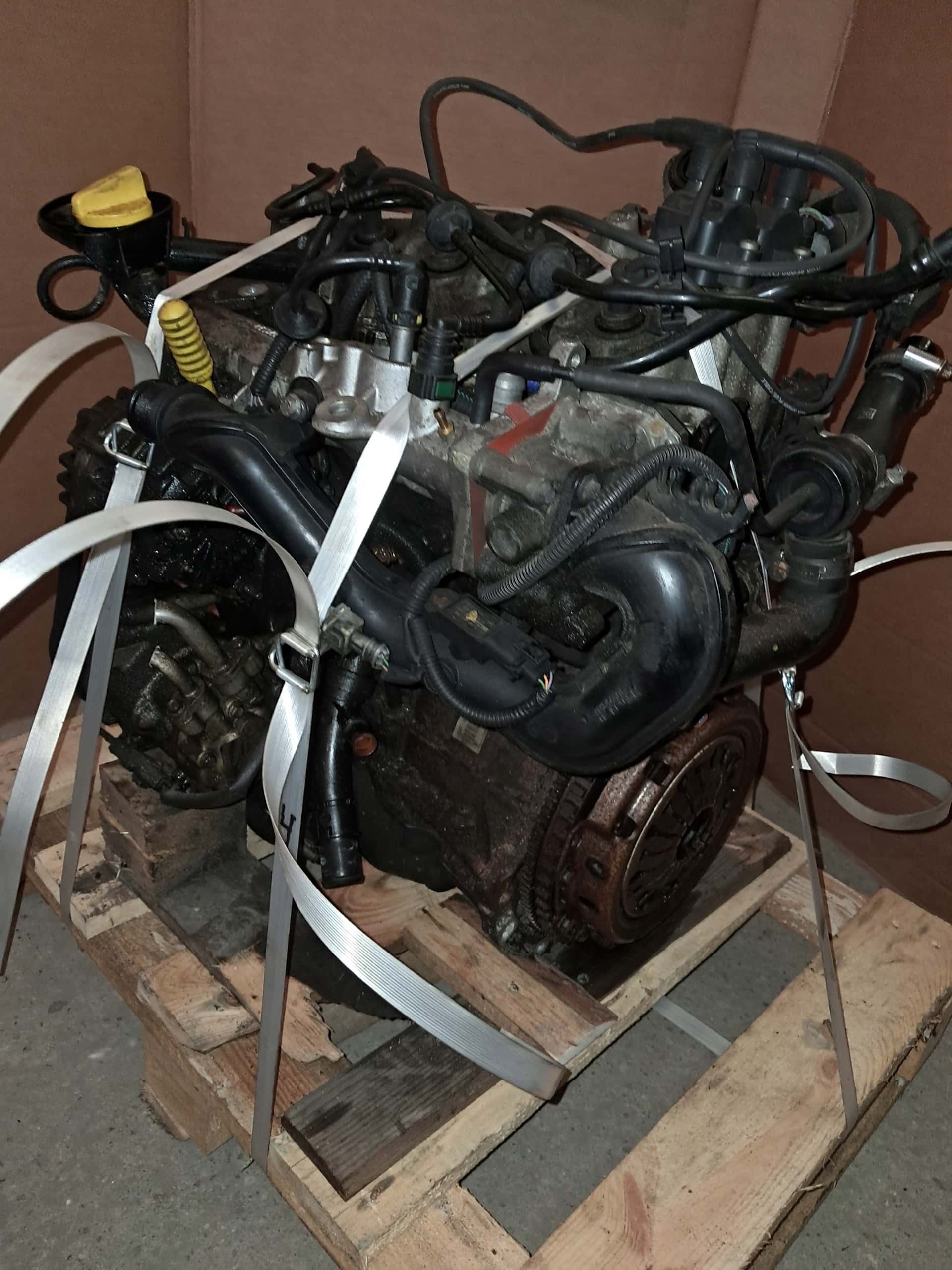 Moteur D4F 784 vue 6
