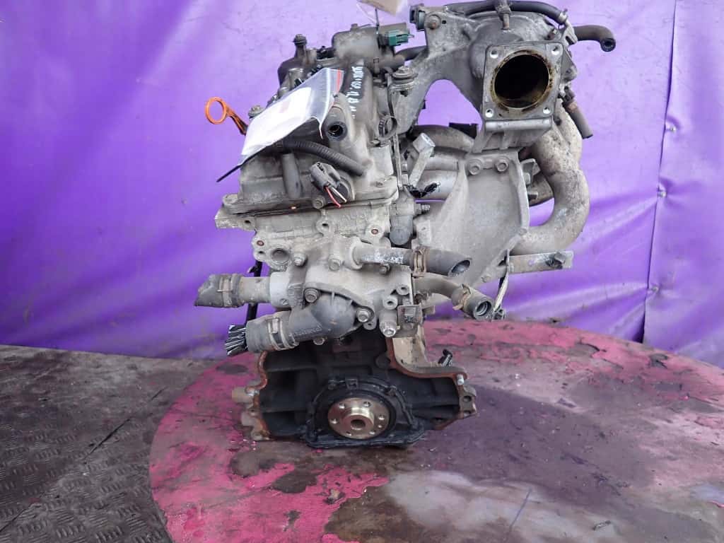 Moteur QG18DE vue 3