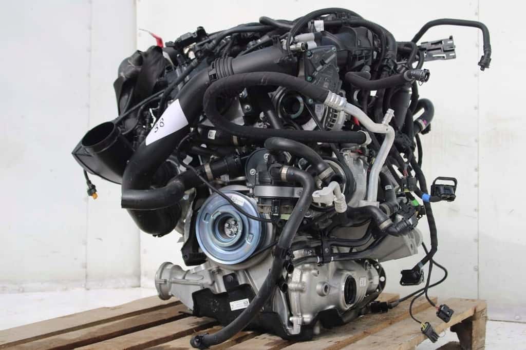 Moteur B46 B20 B vue 2