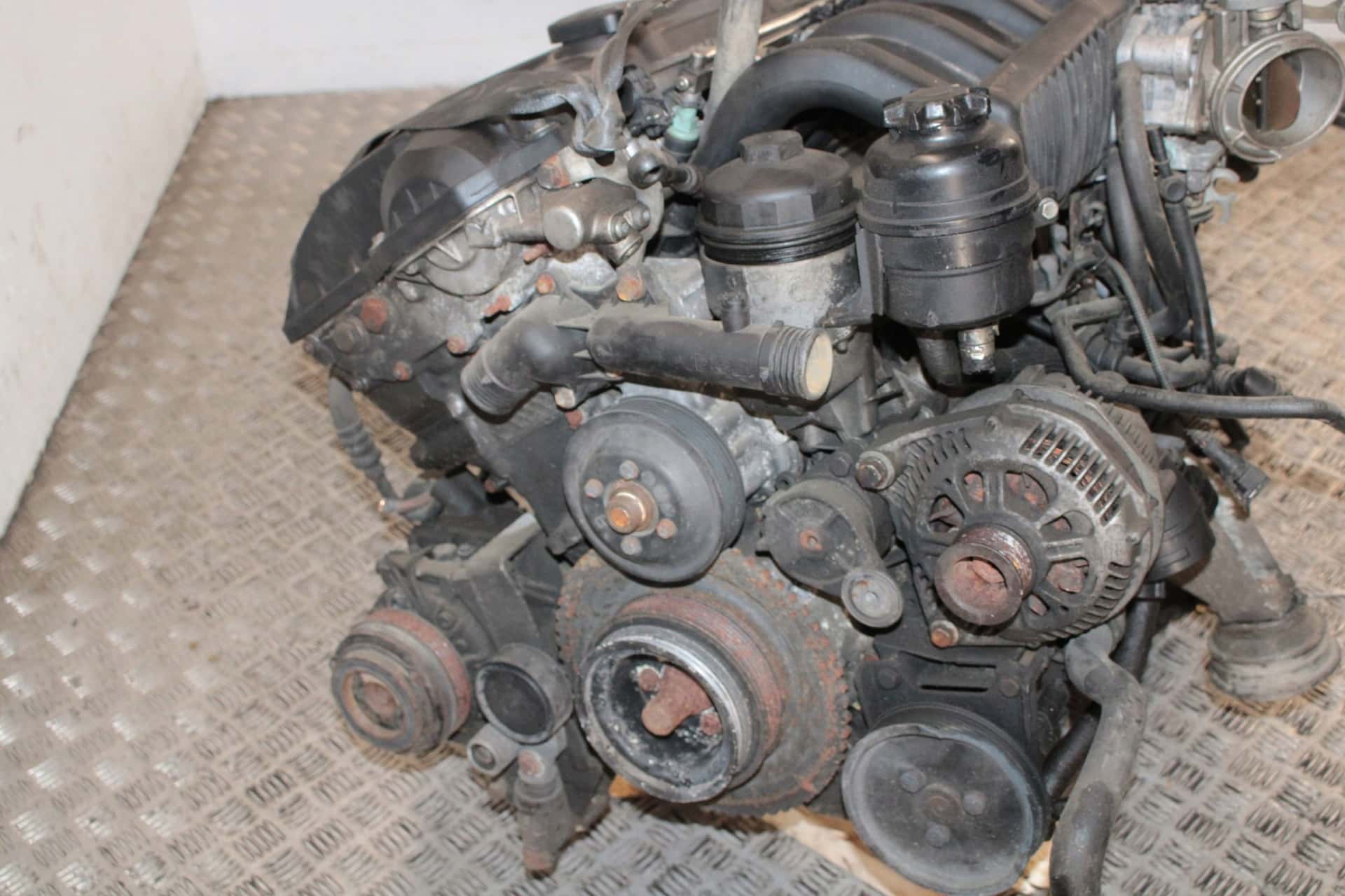 Moteur M52 B20 (206S3) vue 3