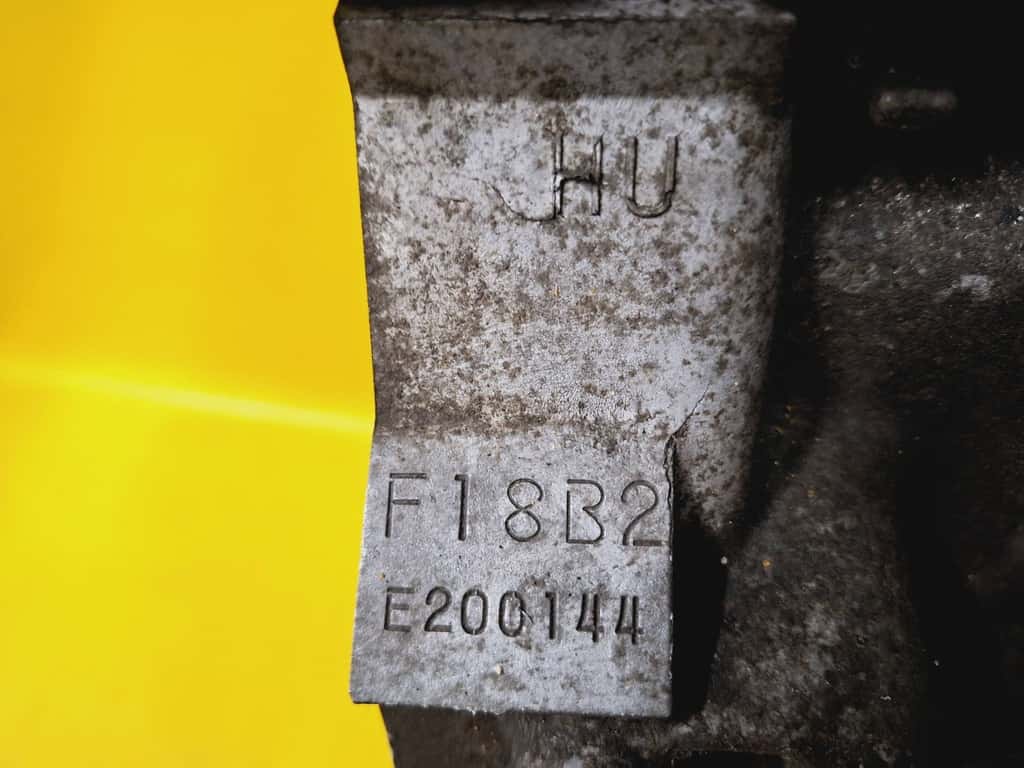 Moteur F18B2 vue 2