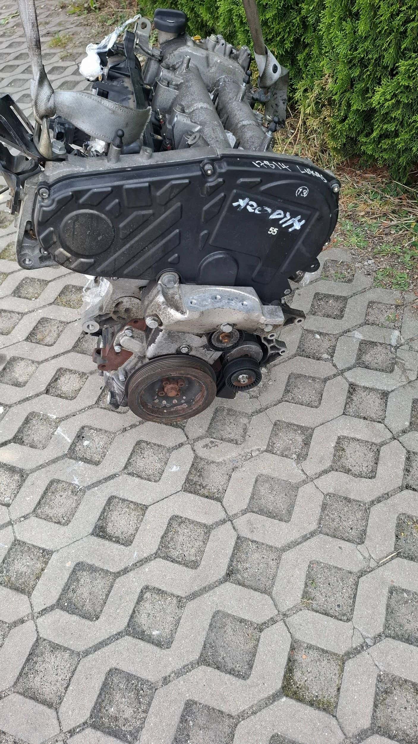 Moteur A 20 DTH vue 3