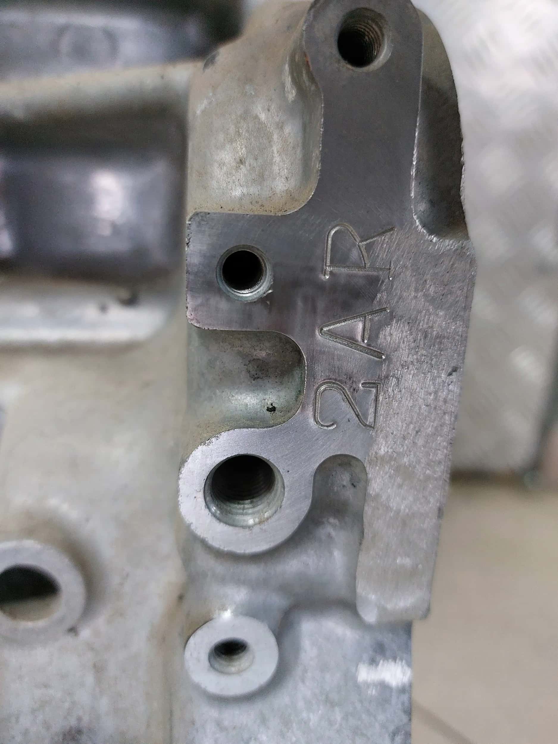 Moteur 2AD-FHV vue 4