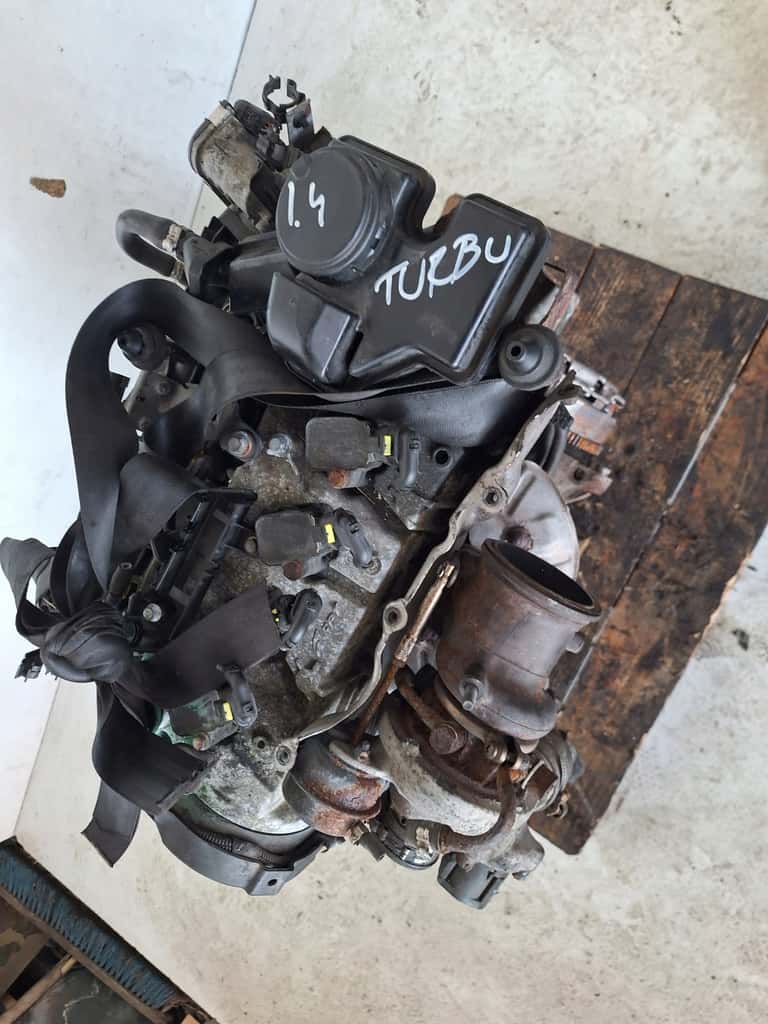 Moteur 955 A6.000 vue 8
