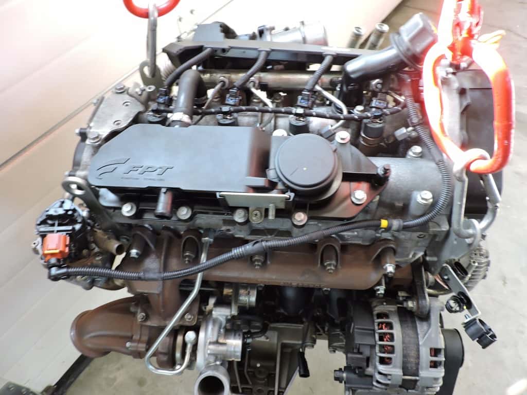 Moteur F1AFL411B vue 2