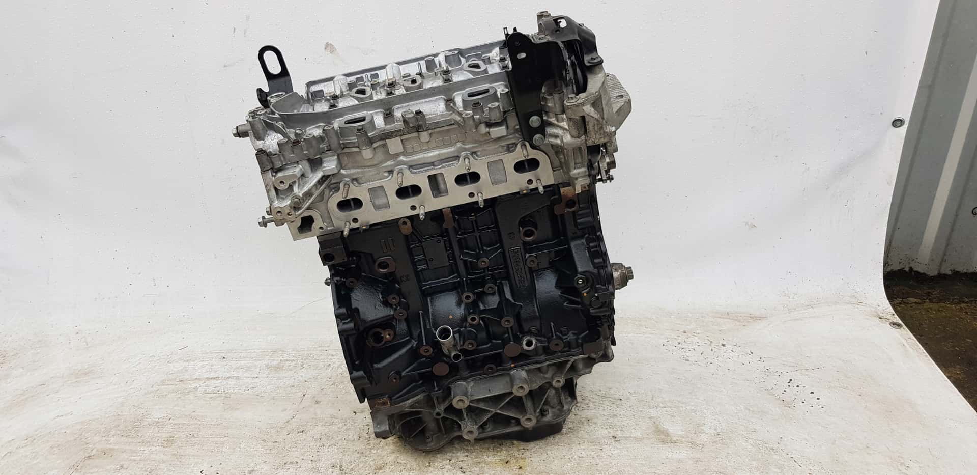 Moteur M9T 882 vue 2