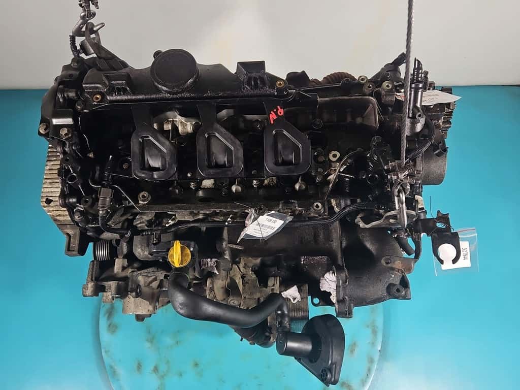 Moteur M9T 676 vue 3