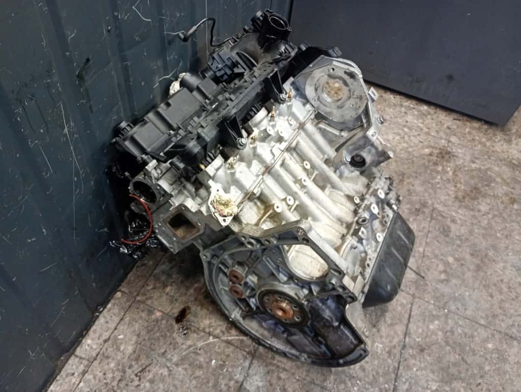 Moteur F6JD vue 6
