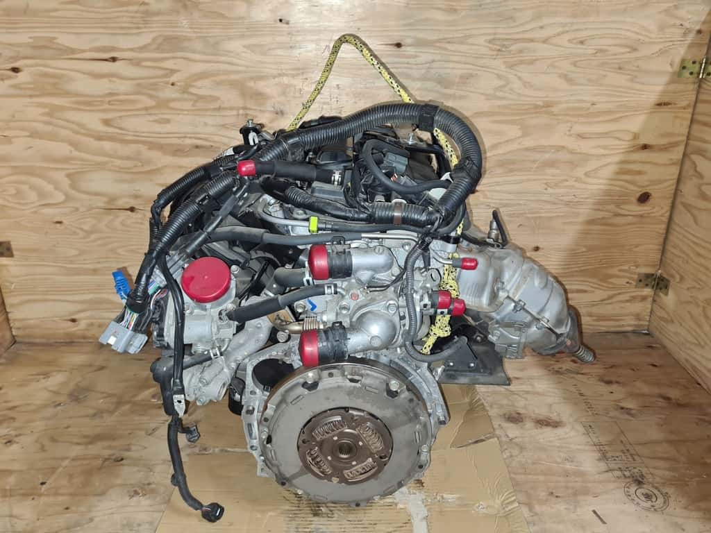 Moteur 4B11 vue 2
