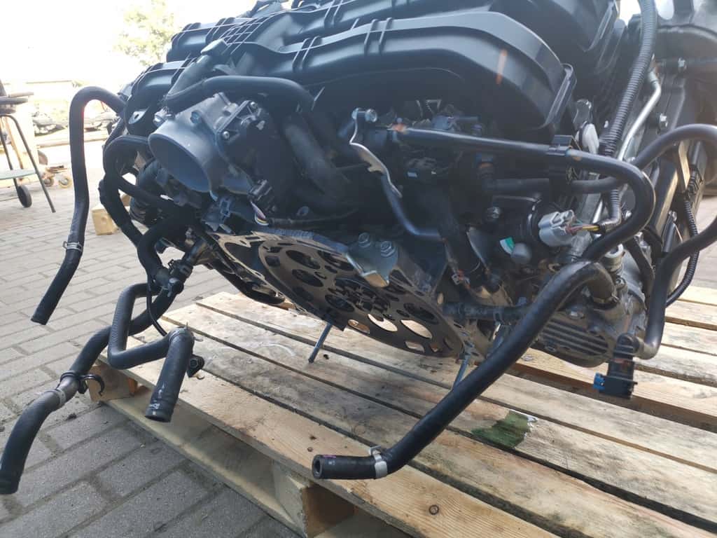 Moteur FB25 vue 6