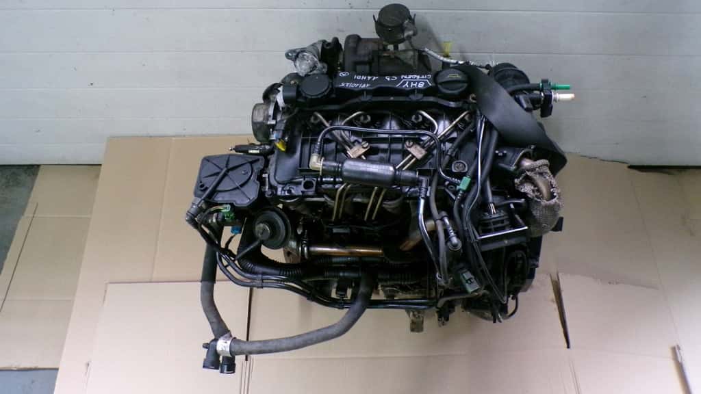 Moteur 8HY (DV4TED4) vue 7