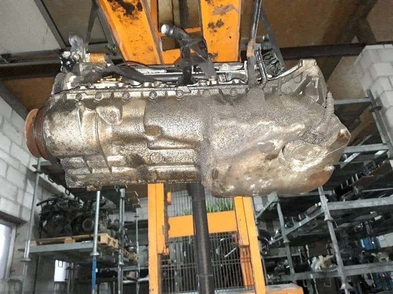 Moteur M52 B28 (286S2) vue 2